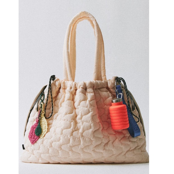 FP Movement Women's Cloud 9 Tote - Picture 3 of 7